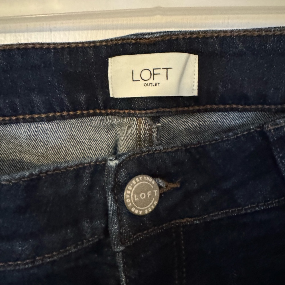 NWT LOFT mid rise skinny curvy jeans size 12 - Picture 2 of 7